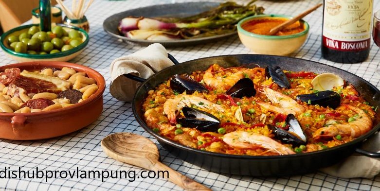 Makanan Tradisional Spanyol: Paella dan Tapas